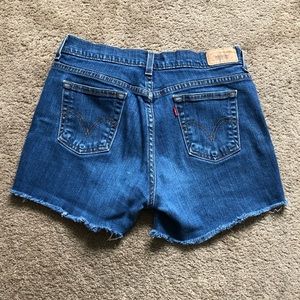 Women’s Levi’s Strauss shorts